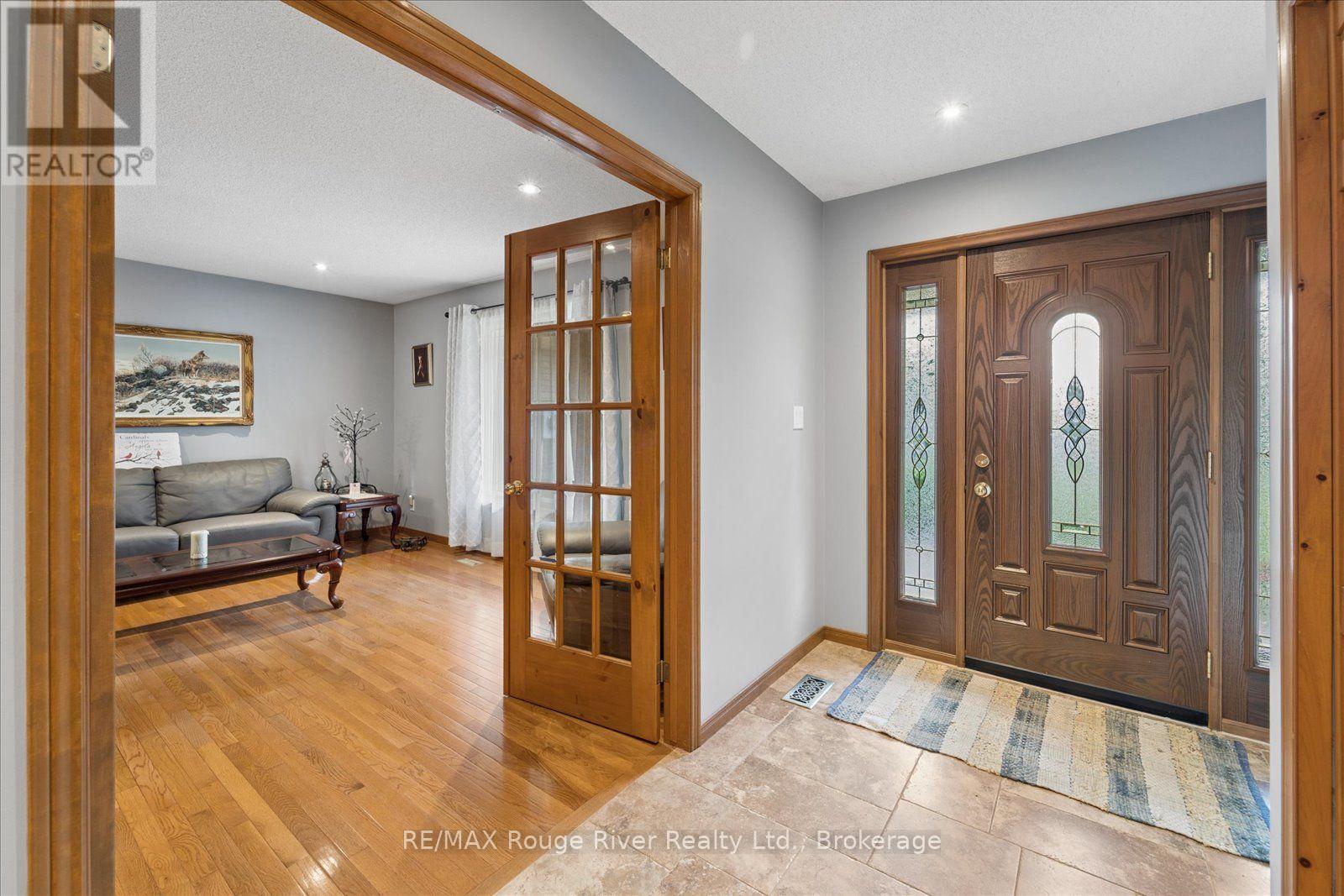 35 Royal Estate Drive, Kawartha Lakes, Ontario  L0A 1K0 - Photo 9 - X13755008