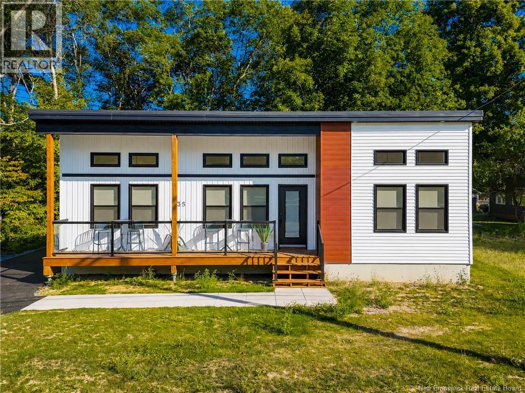 35 Sunset Drive, Nashwaaksis, New Brunswick  E3A 1A1 - Photo 2 - NB147356