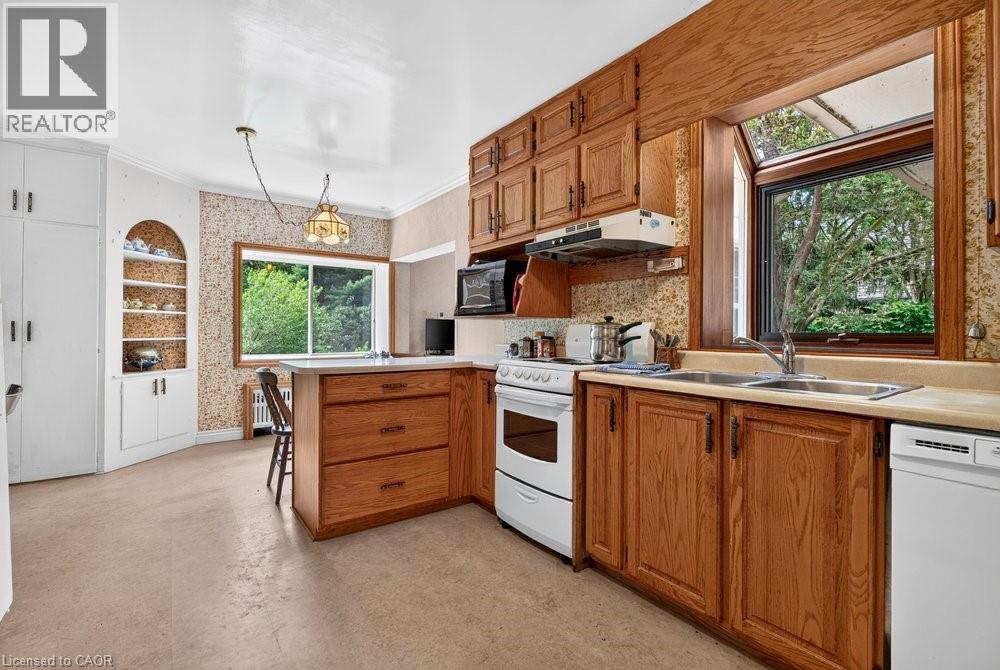230 Morrison Road, Oakville, Ontario  L6J 4J4 - Photo 8 - 40846419