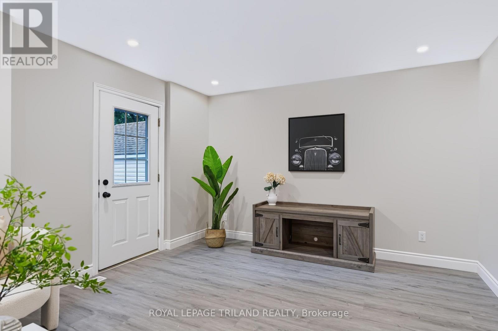 55 Mohegan Crescent, London East, Ontario  N5V 2X7 - Photo 14 - X13754724