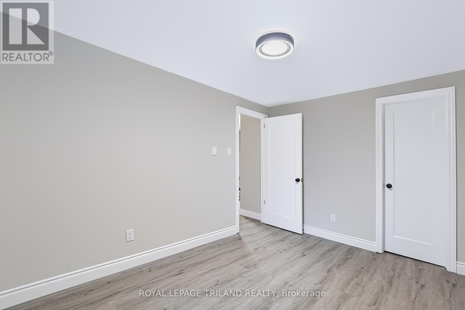 55 Mohegan Crescent, London East, Ontario  N5V 2X7 - Photo 22 - X13754724