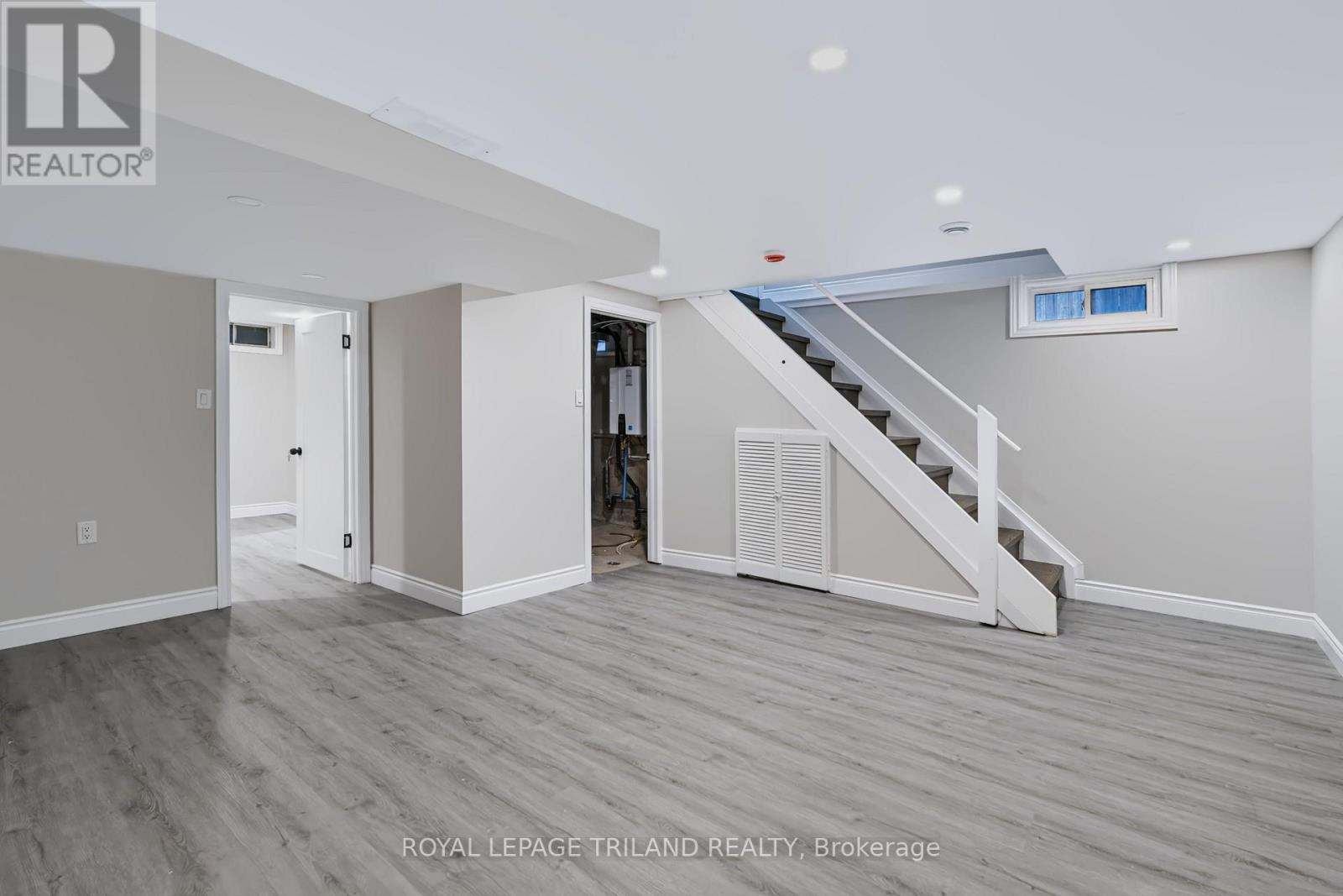 55 Mohegan Crescent, London East, Ontario  N5V 2X7 - Photo 24 - X13754724