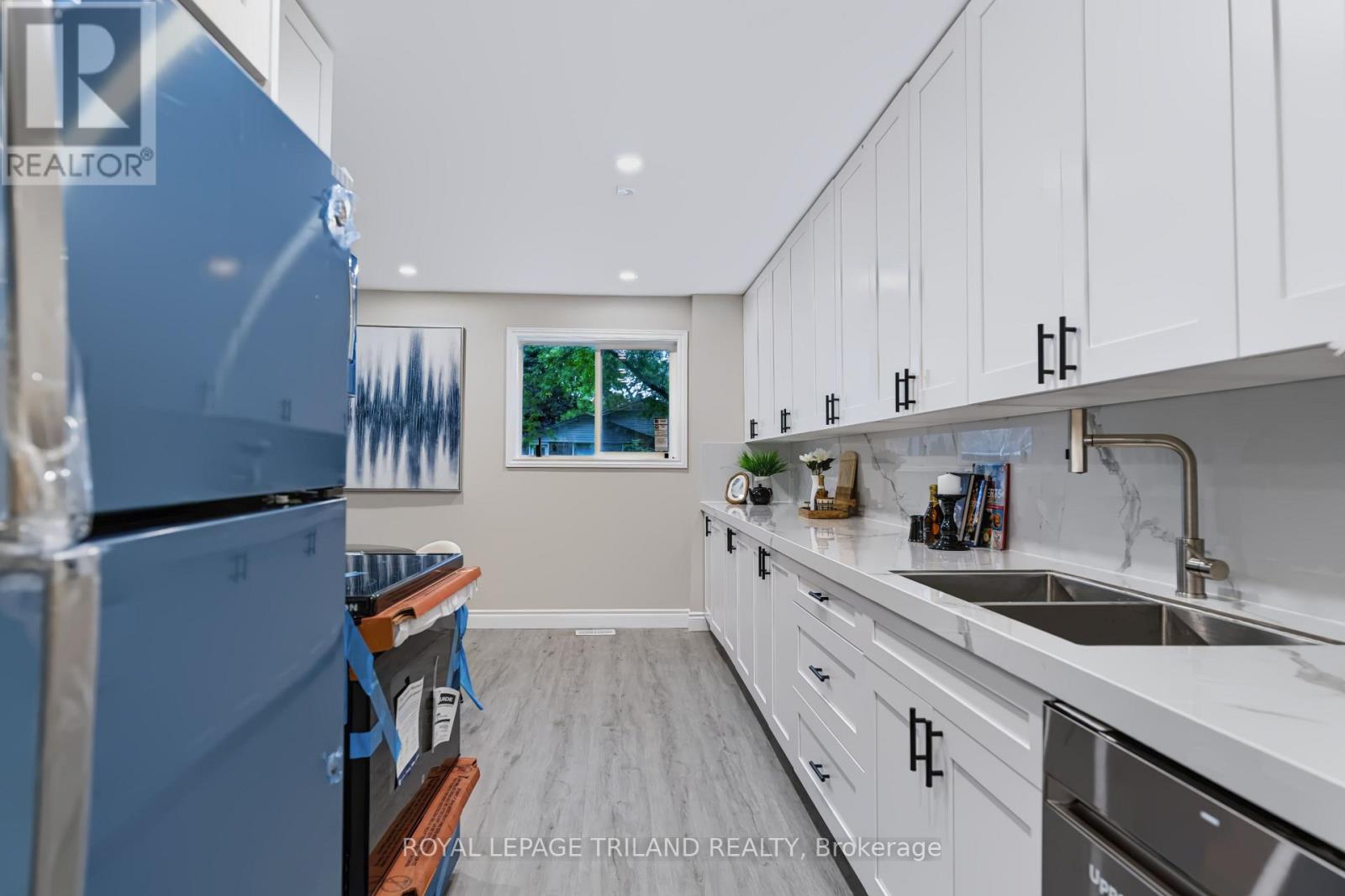 55 Mohegan Crescent, London East, Ontario  N5V 2X7 - Photo 9 - X13754724