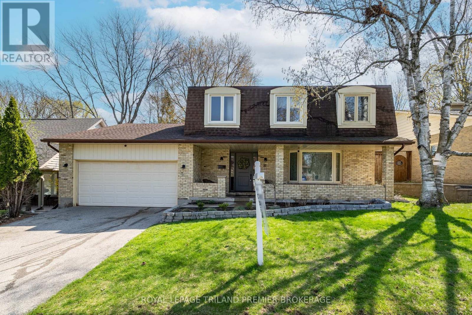 31 FOXCROFT CRESCENT, London South, Ontario