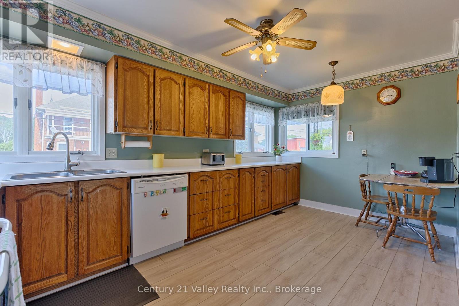 2032 Foresters Falls Road, Whitewater Region, Ontario  K0J 1V0 - Photo 13 - X13754614