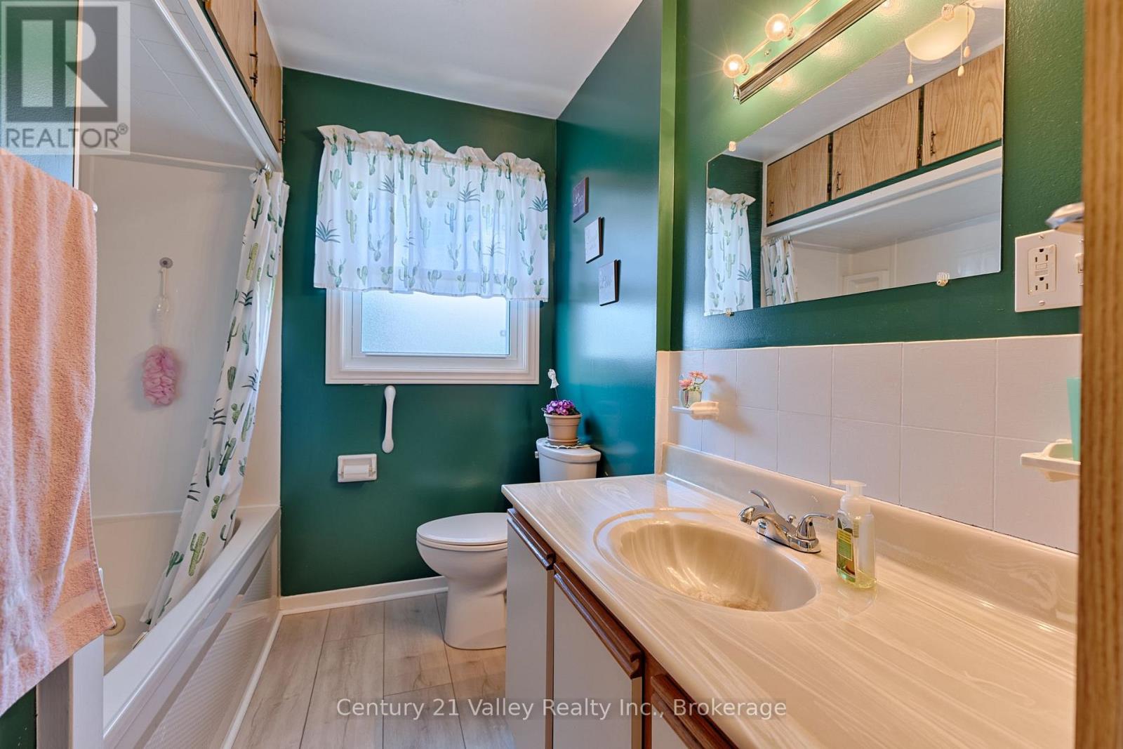 2032 Foresters Falls Road, Whitewater Region, Ontario  K0J 1V0 - Photo 18 - X13754614