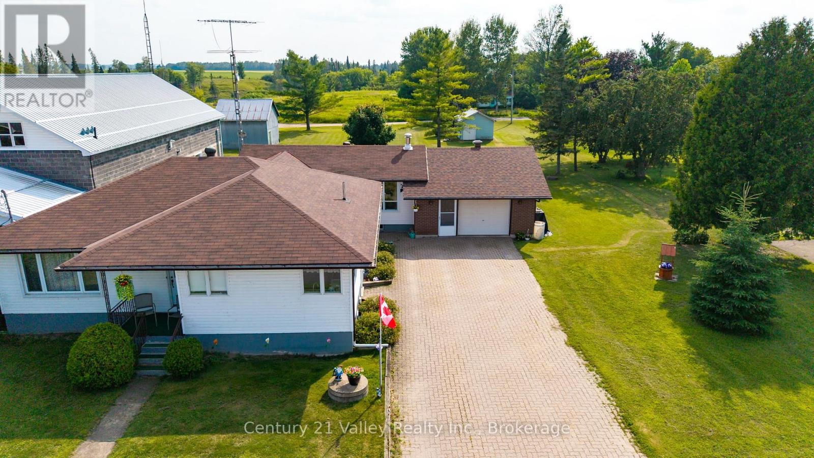 2032 Foresters Falls Road, Whitewater Region, Ontario  K0J 1V0 - Photo 40 - X13754614