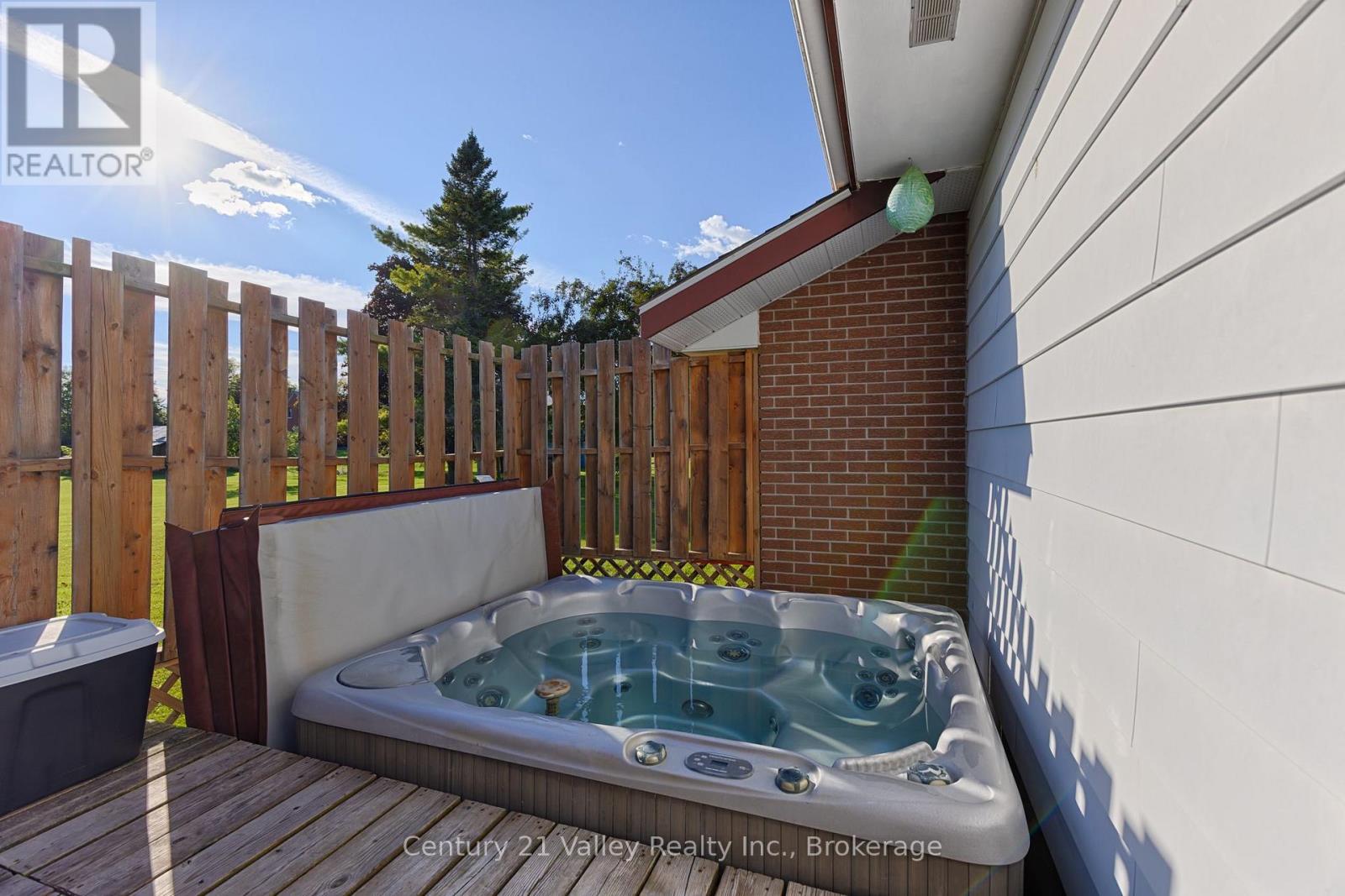 2032 Foresters Falls Road, Whitewater Region, Ontario  K0J 1V0 - Photo 44 - X13754614