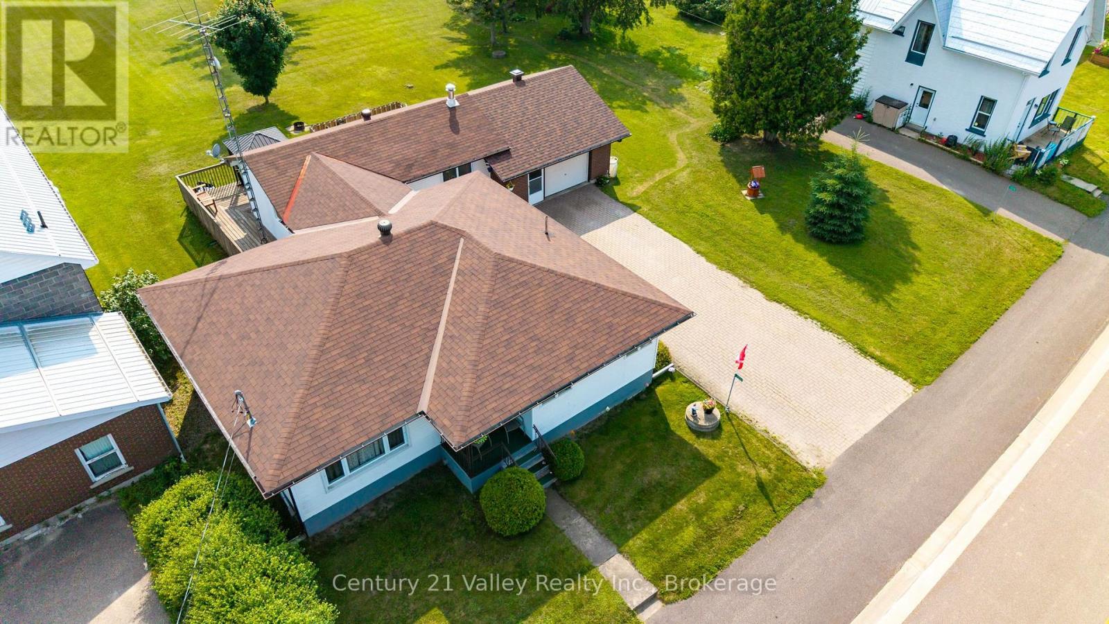 2032 Foresters Falls Road, Whitewater Region, Ontario  K0J 1V0 - Photo 5 - X13754614