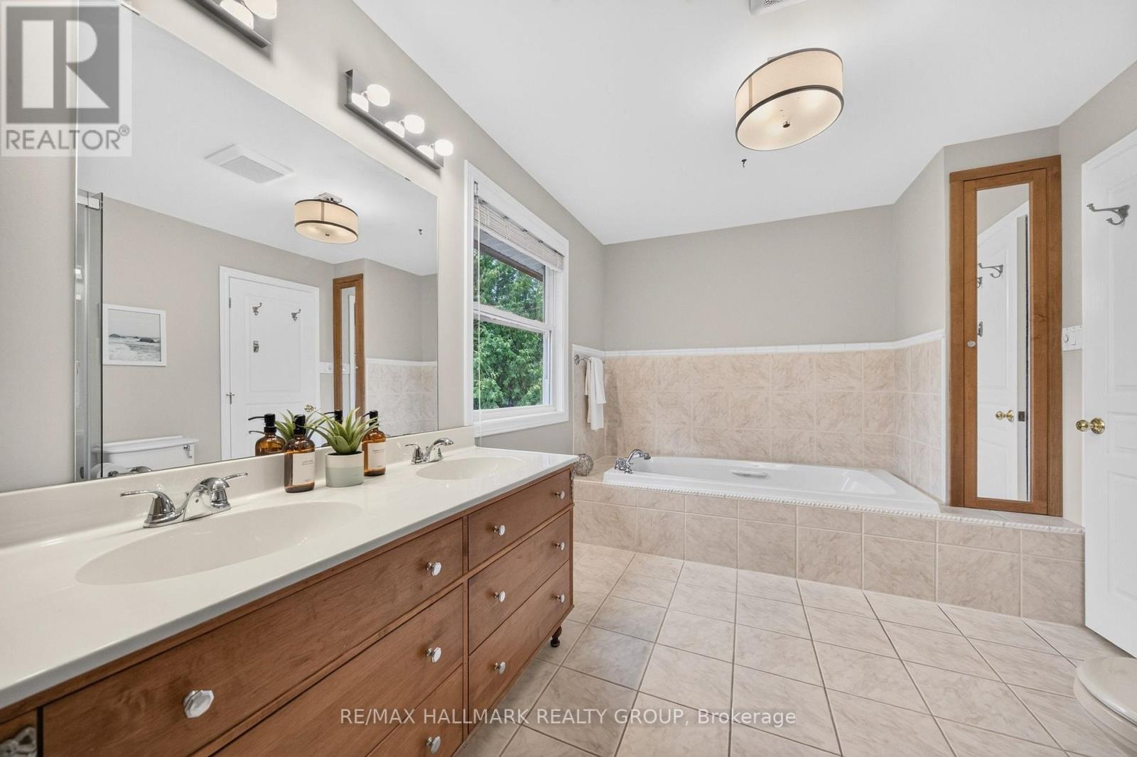 1608 Prince Of Wales Drive, Ottawa, Ontario  K2C 1P3 - Photo 30 - X13754976