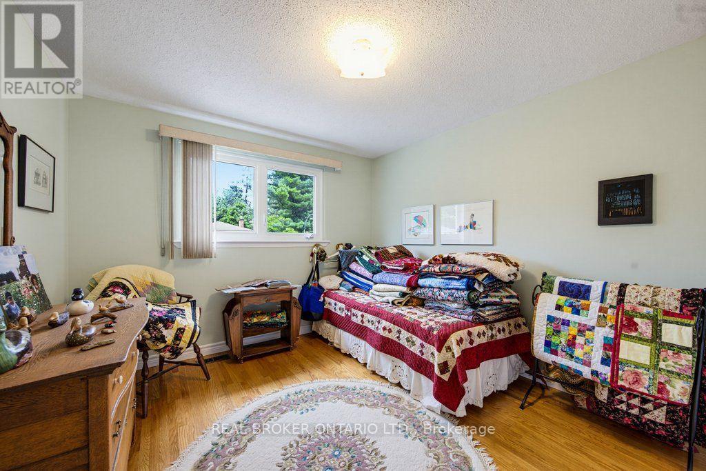 22 Woodhill Crescent, Ottawa, Ontario  K1B 3B6 - Photo 18 - X13754996
