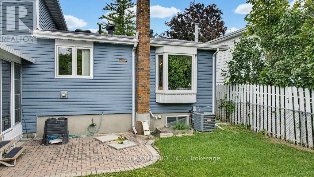 22 Woodhill Crescent, Ottawa, Ontario  K1B 3B6 - Photo 23 - X13754996