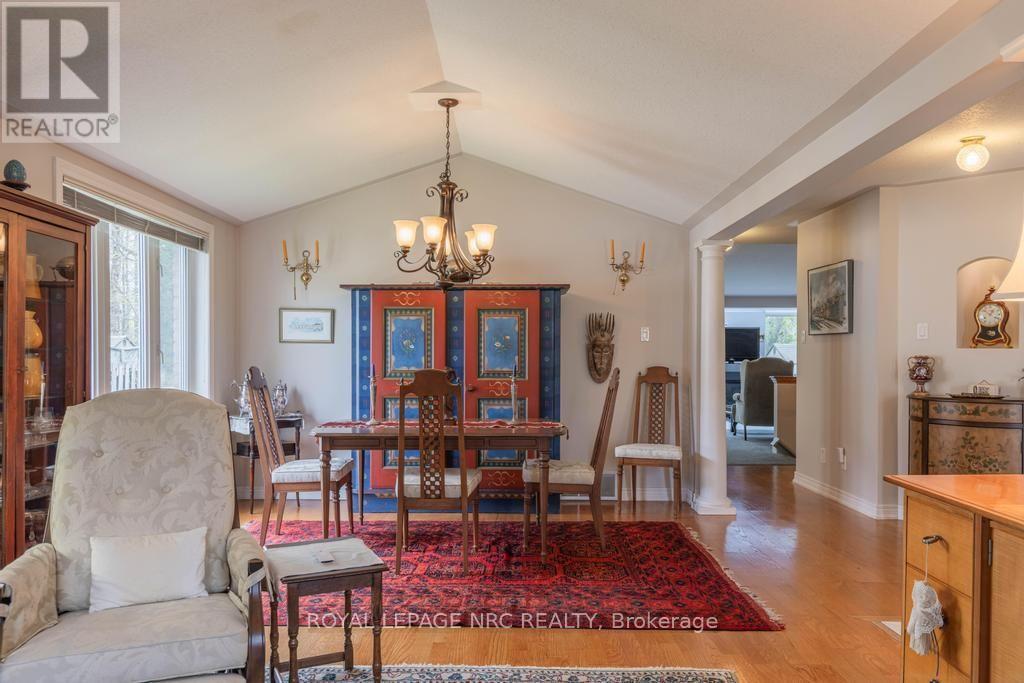 18 Harmony Drive, Niagara-On-The-Lake, Ontario  L0S 1J0 - Photo 6 - X13754728