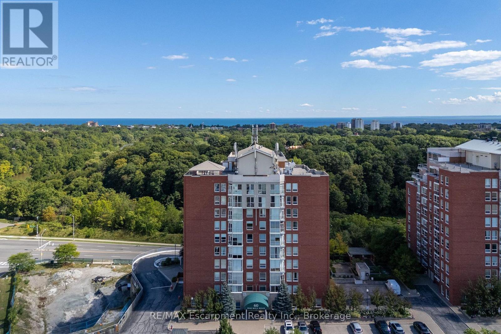 Ph1 - 60 Old Mill Road, Oakville, Ontario  L6J 7V9 - Photo 1 - W13754726