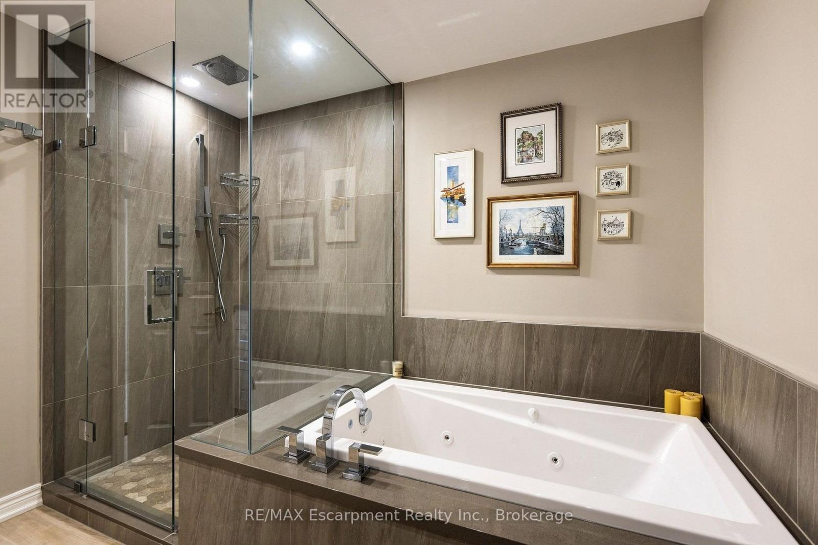 Ph1 - 60 Old Mill Road, Oakville, Ontario  L6J 7V9 - Photo 24 - W13754726