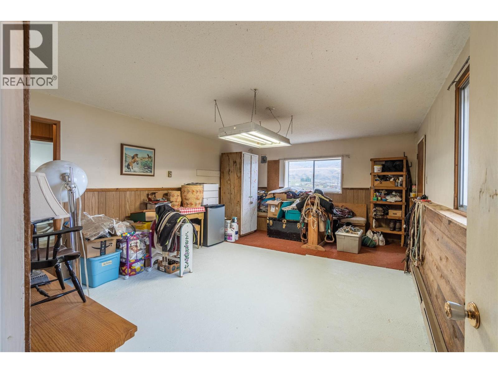6009 West Trans Canada Highway, Kamloops, British Columbia  V1S 2A2 - Photo 16 - 10399564