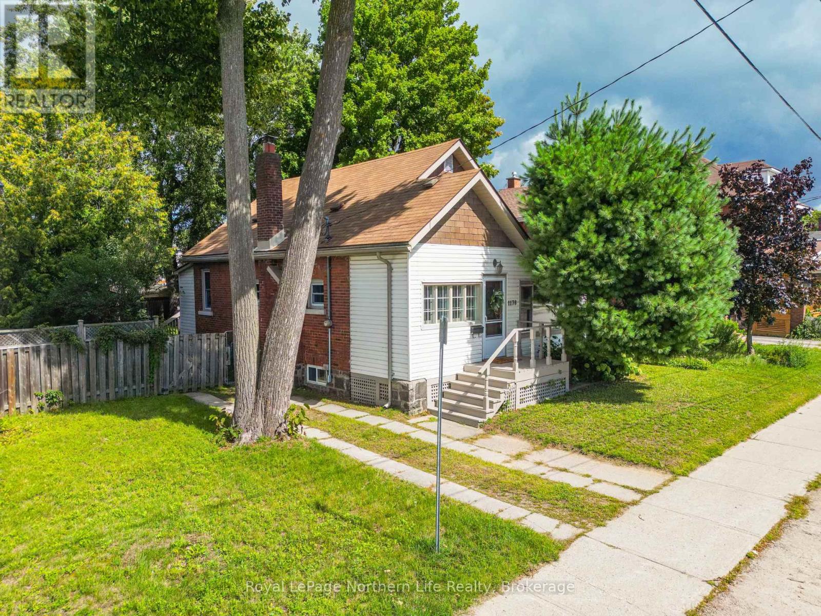 1178 FRASER STREET, North Bay, Ontario