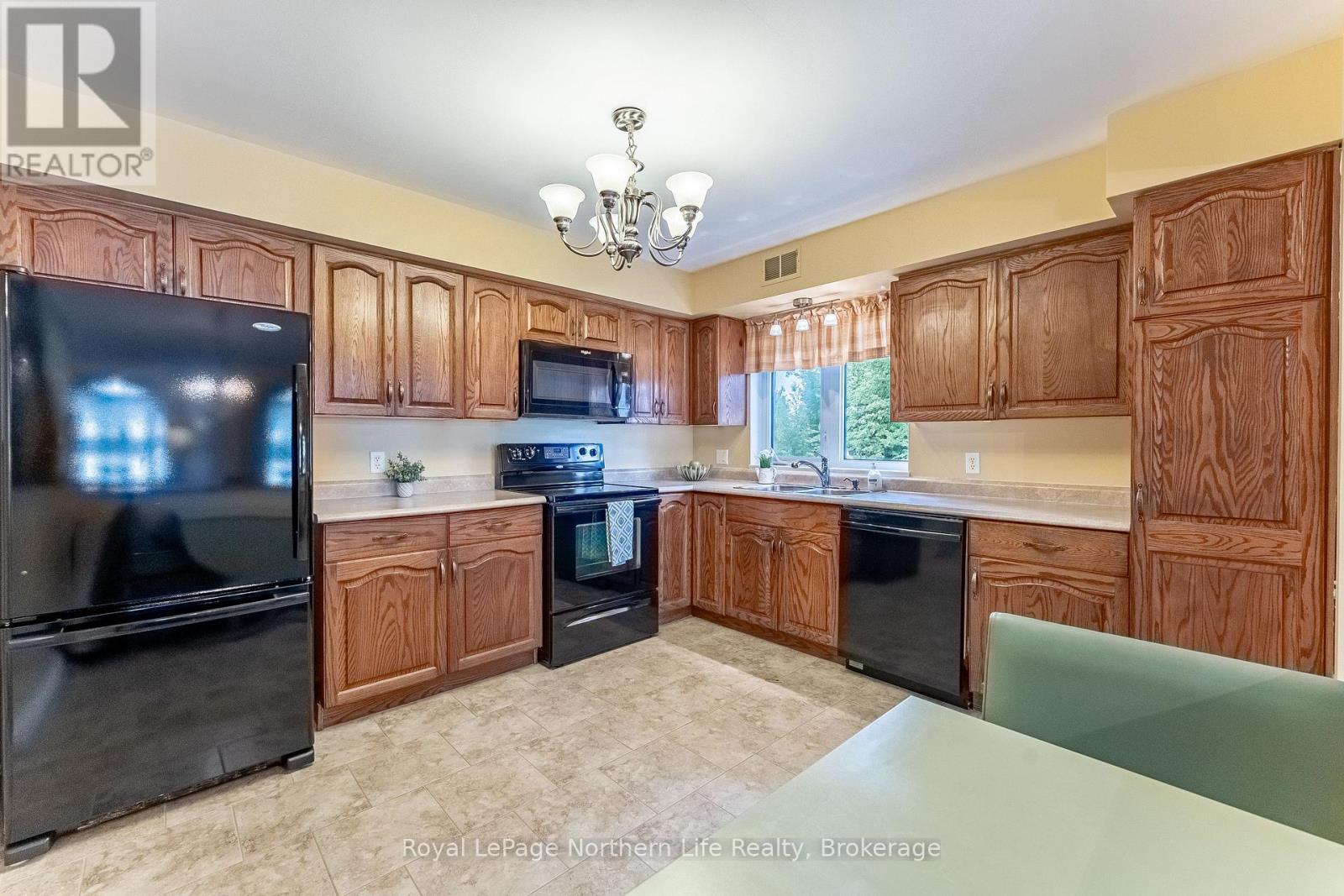 301 - 469 Lakeshore Drive, North Bay, Ontario  P1A 2E2 - Photo 18 - X13754774