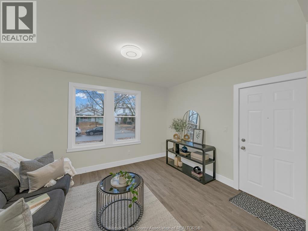 545 Cameron Unit# 6, Windsor, Ontario  N9B 1Y9 - Photo 2 - 26021851