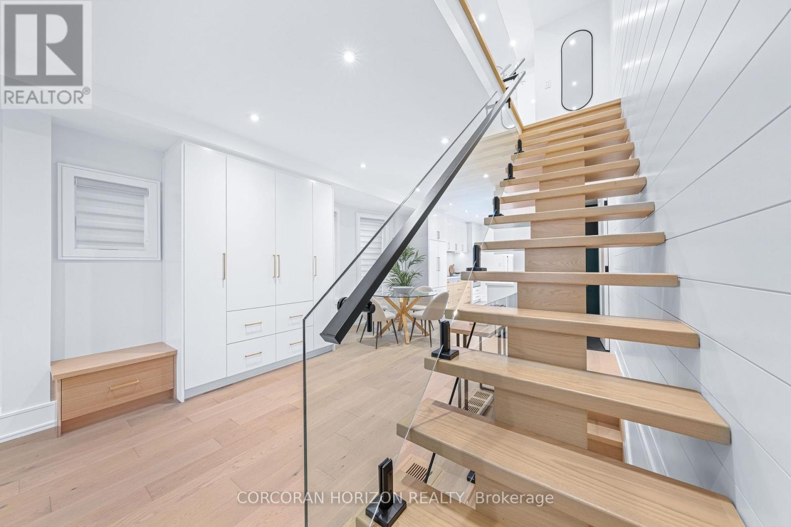 225 Christie Street, Toronto, Ontario  M6G 3B5 - Photo 18 - C13754682