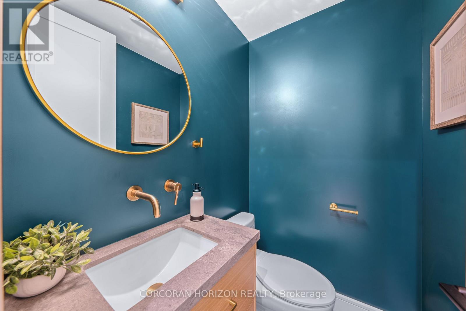 225 Christie Street, Toronto, Ontario  M6G 3B5 - Photo 19 - C13754682