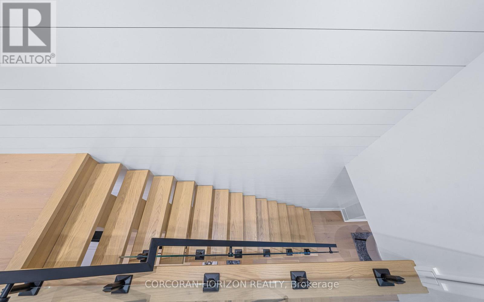 225 Christie Street, Toronto, Ontario  M6G 3B5 - Photo 34 - C13754682