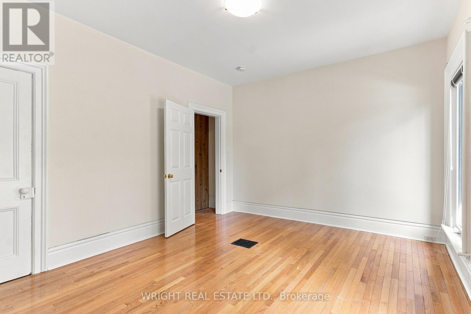 276 Robert Street, Toronto, Ontario  M5S 2K8 - Photo 20 - C13754752