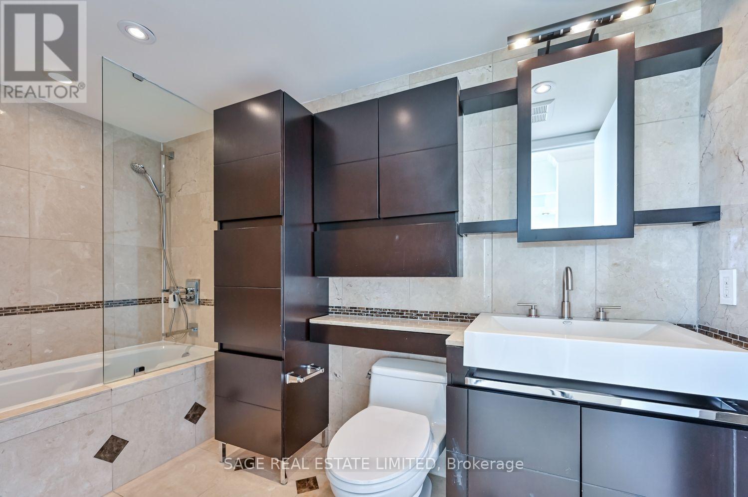 1114 - 410 Queens Quay W, Toronto, Ontario  M5V 3T1 - Photo 10 - C13754940