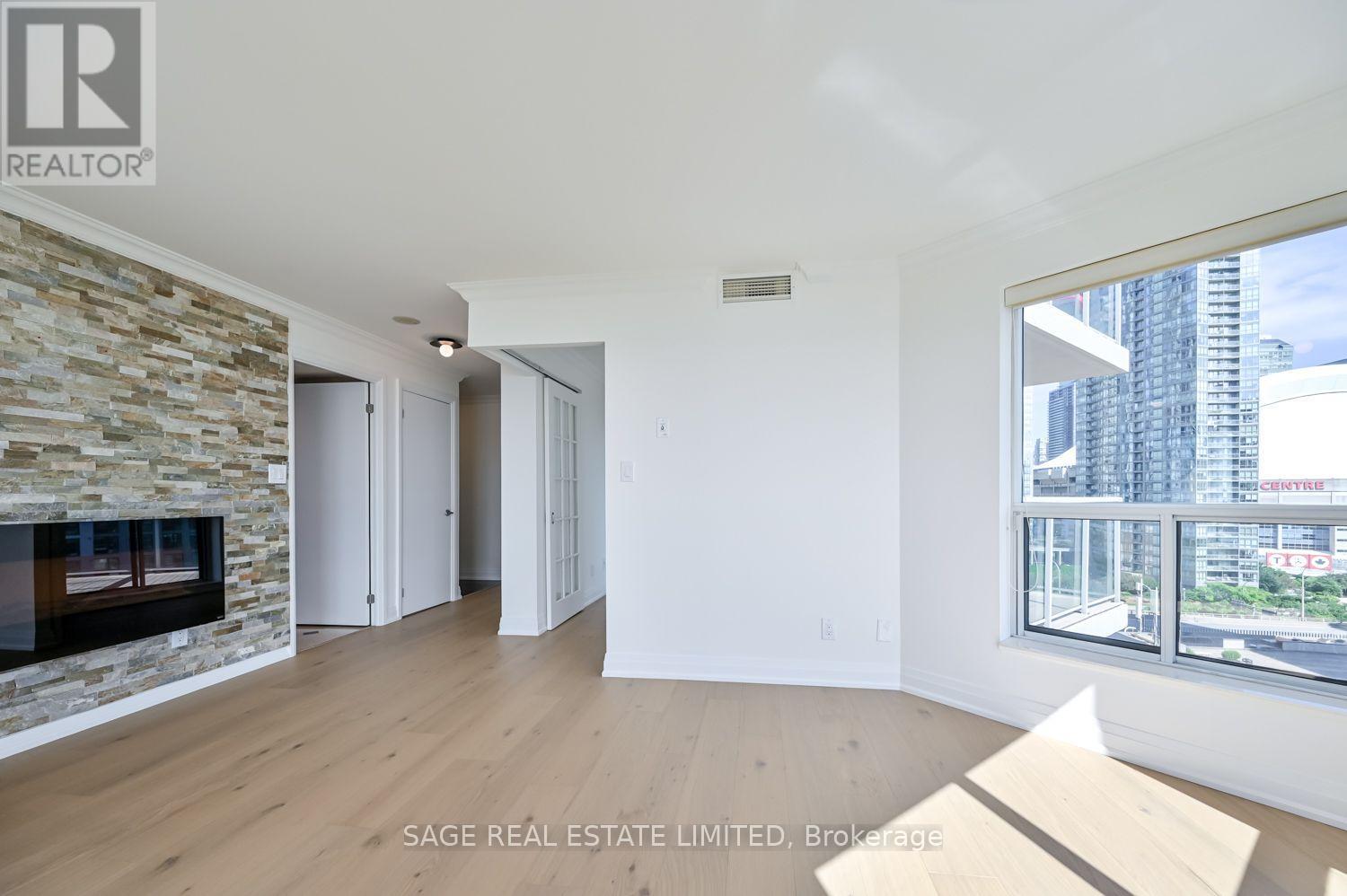 1114 - 410 Queens Quay W, Toronto, Ontario  M5V 3T1 - Photo 6 - C13754940