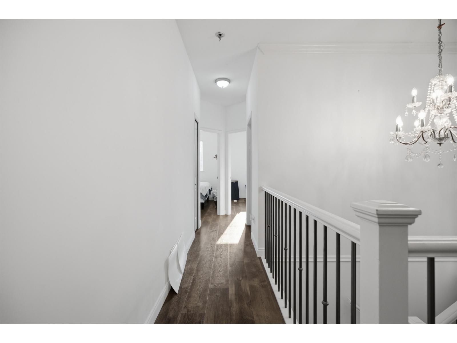 33883 Hollister Place, Mission, British Columbia  V2V 7P6 - Photo 13 - R3159313