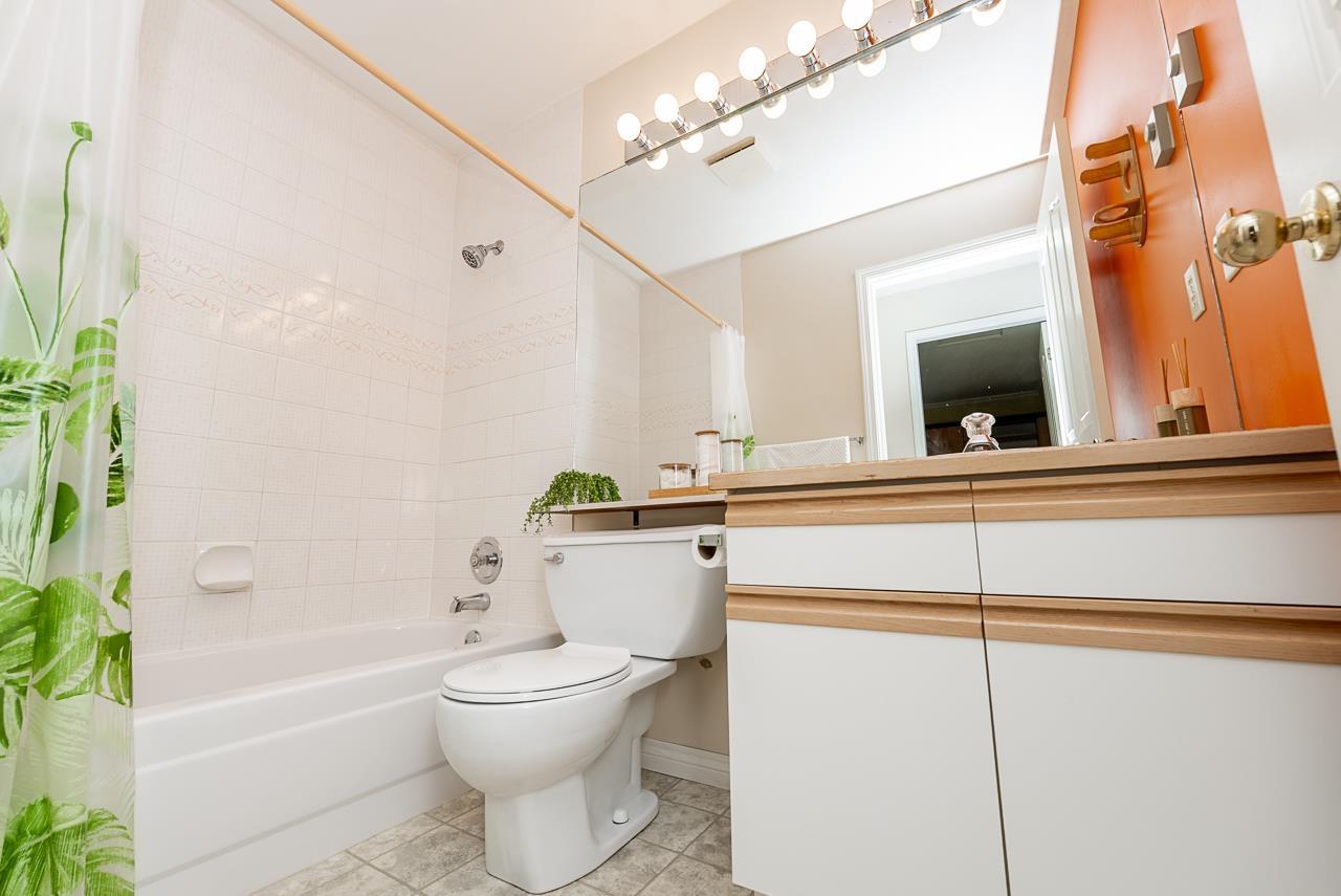 4 9727 152b Street, Surrey, British Columbia  V3R 0G5 - Photo 30 - R3159856