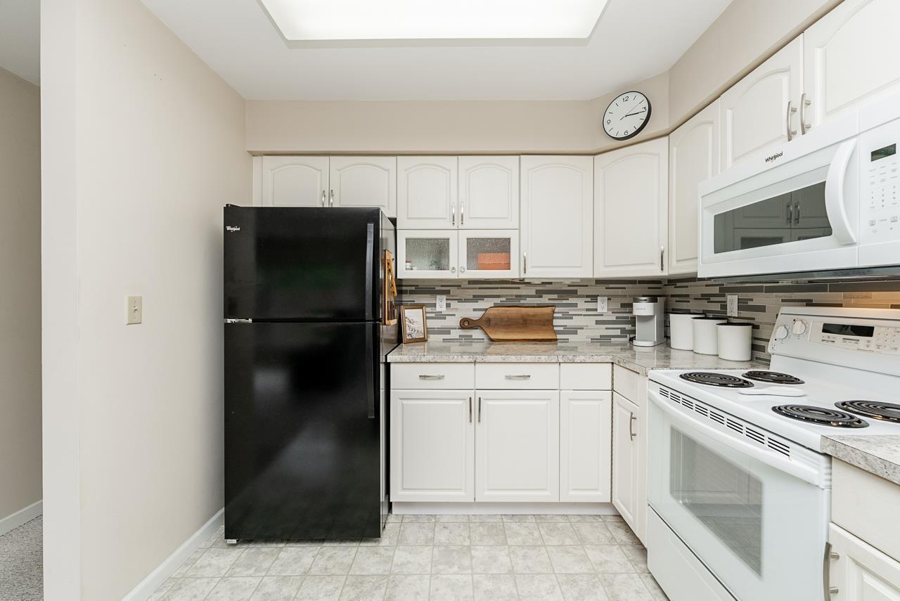 4 9727 152b Street, Surrey, British Columbia  V3R 0G5 - Photo 17 - R3159856