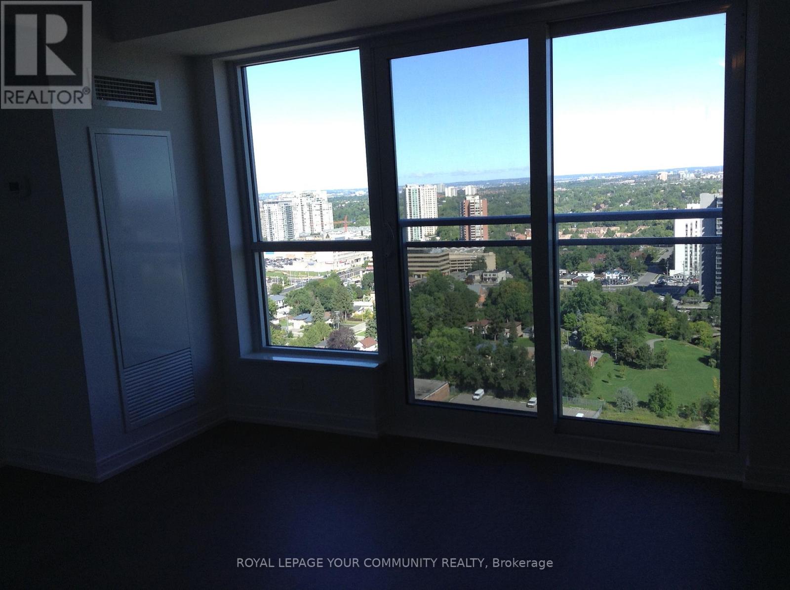 2608 - 255 Village Green Square, Toronto, Ontario  M1S 0L7 - Photo 3 - E13754606