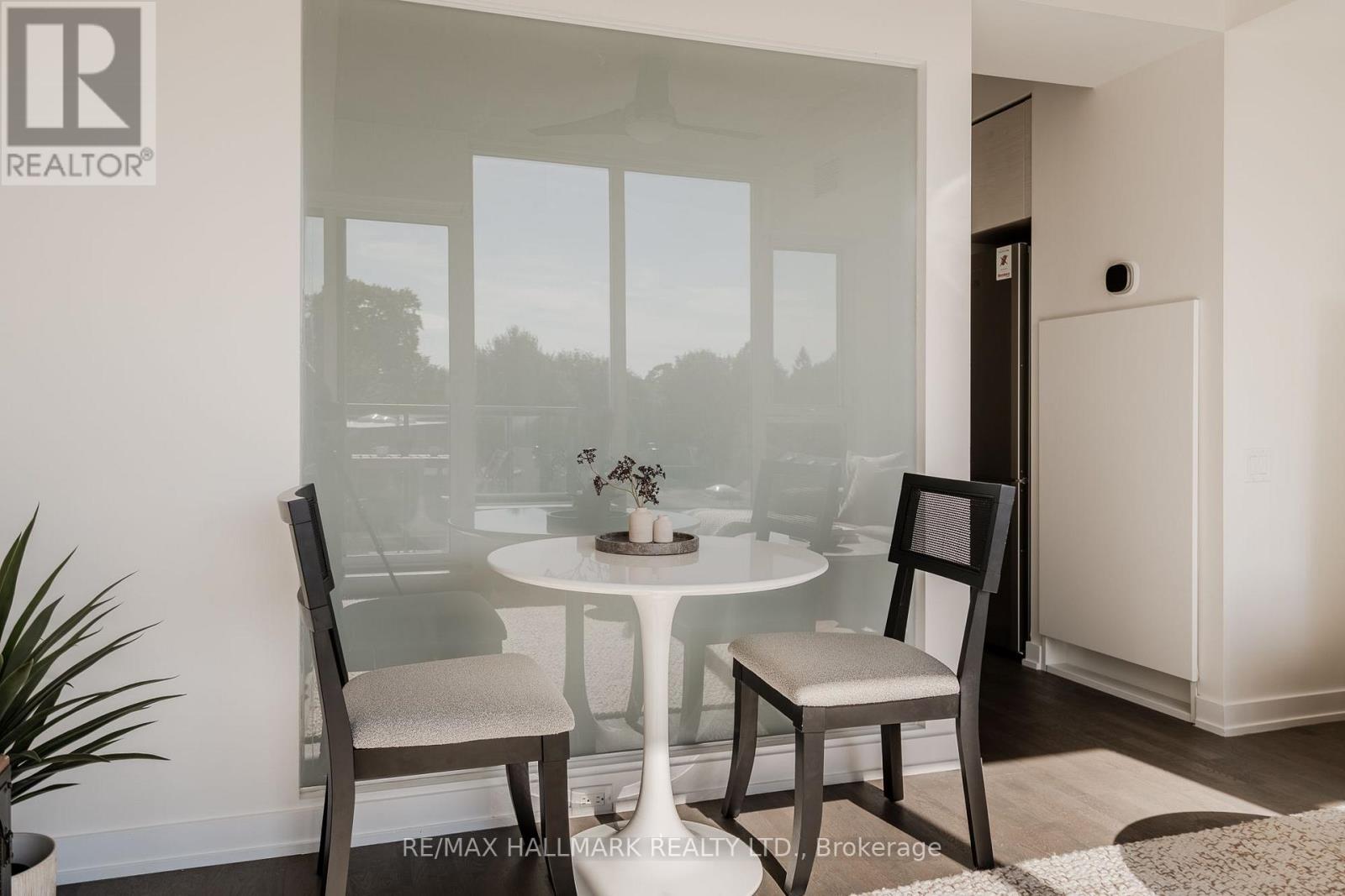 303 - 60 Haslett Avenue, Toronto, Ontario  M4L 0A9 - Photo 8 - E13754658