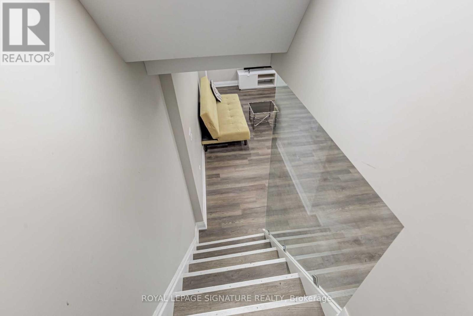 54 Inniswood Drive, Toronto, Ontario  M1R 1E5 - Photo 2 - E13754738