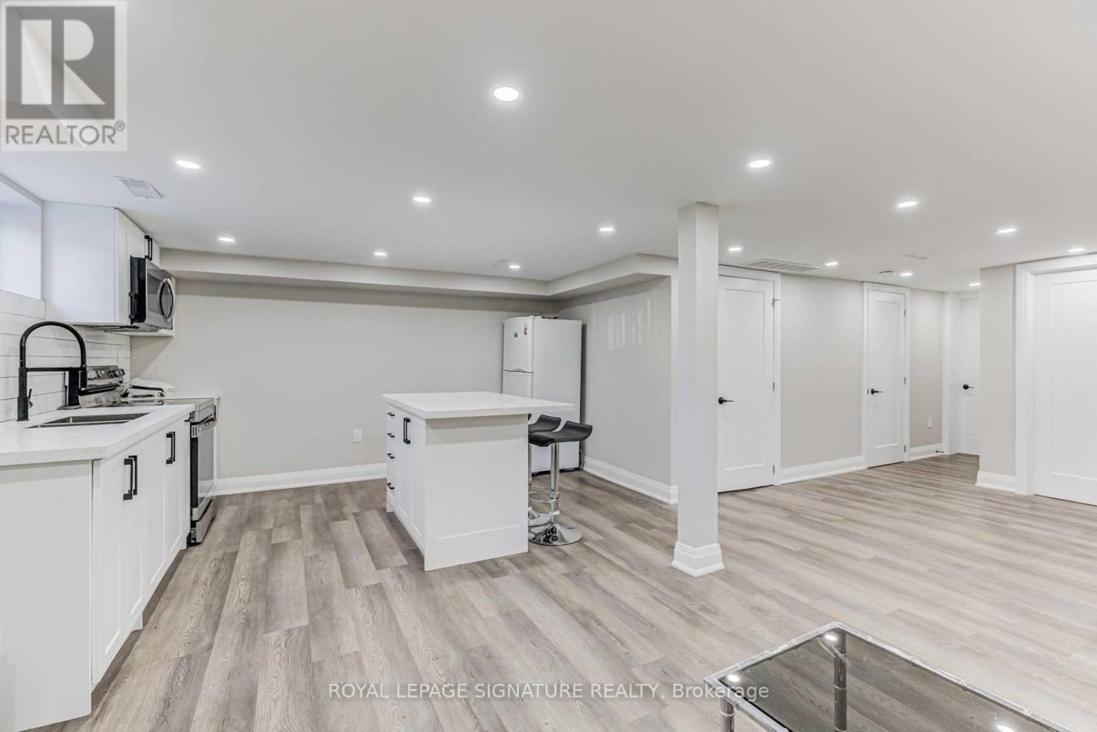 54 Inniswood Drive, Toronto, Ontario  M1R 1E5 - Photo 6 - E13754738