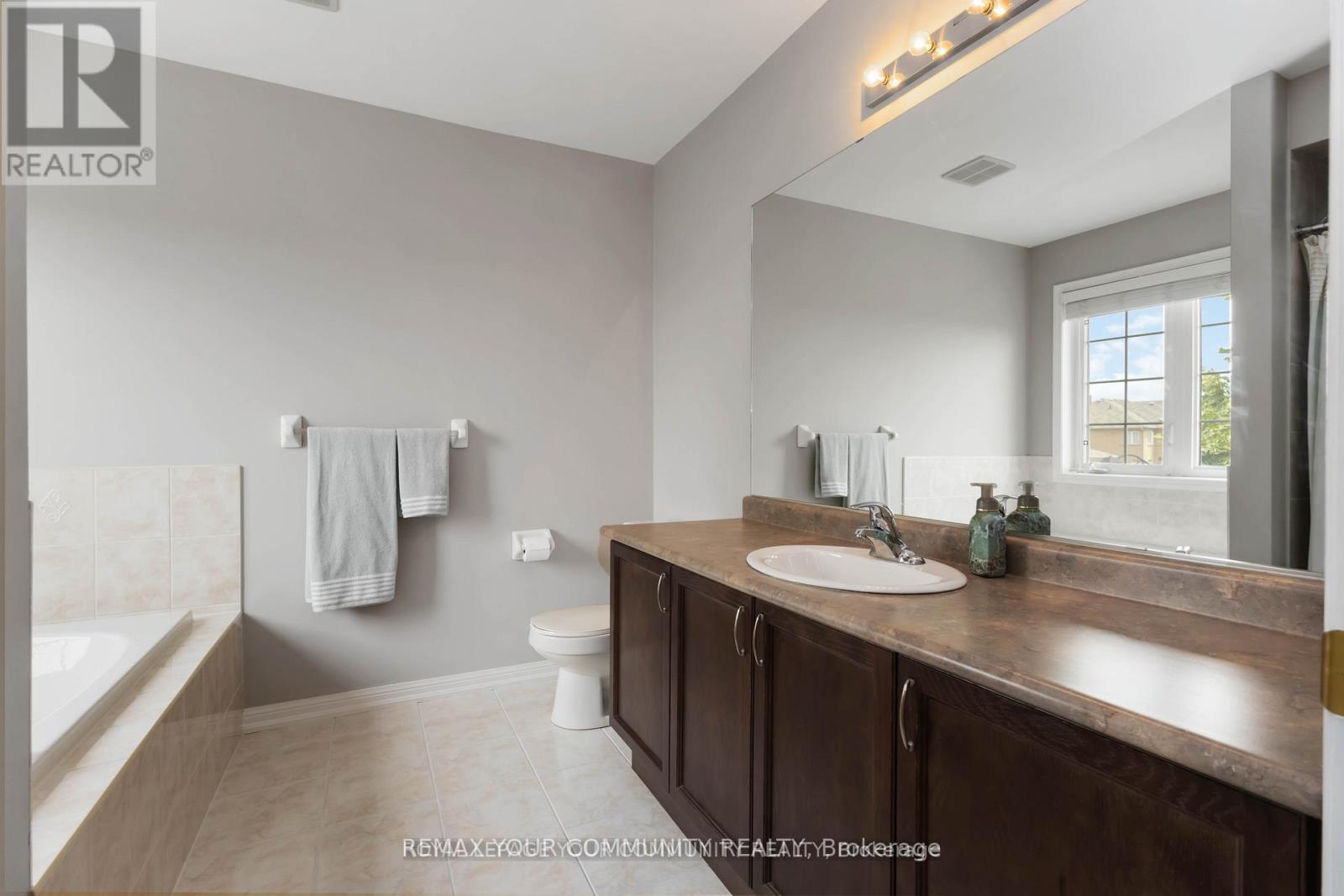 49 Latchford Way, Whitby, Ontario  L1N 9R3 - Photo 20 - E13754760