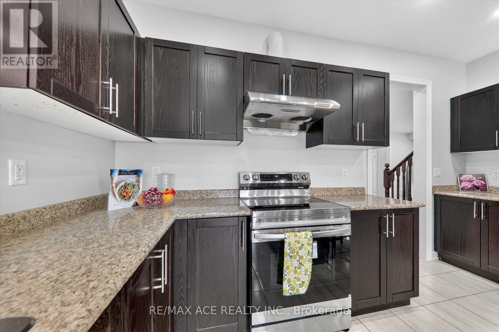 10 Gusul Avenue, Clarington, Ontario  L1B 0K7 - Photo 17 - E13754782