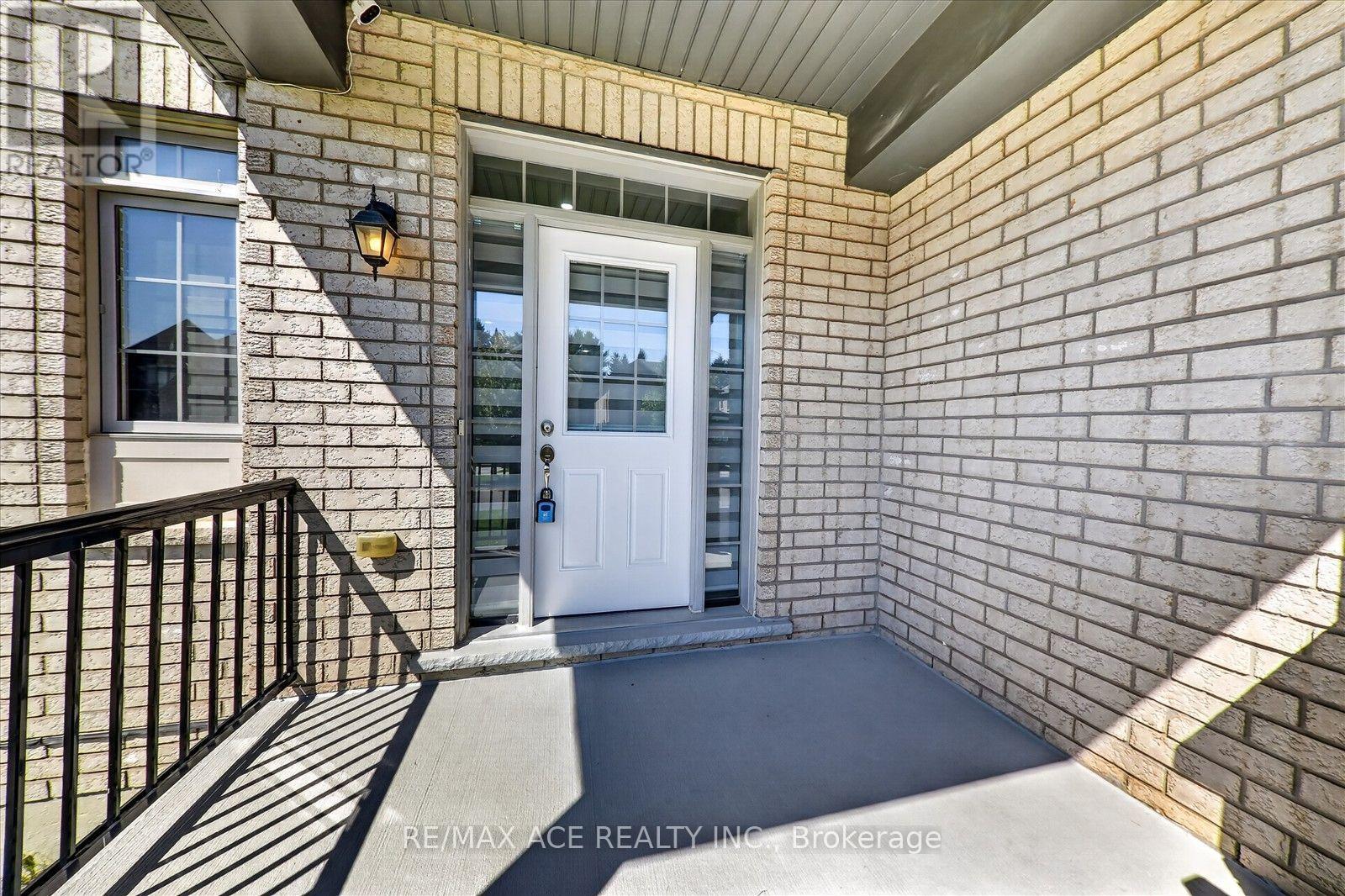 10 Gusul Avenue, Clarington, Ontario  L1B 0K7 - Photo 5 - E13754782