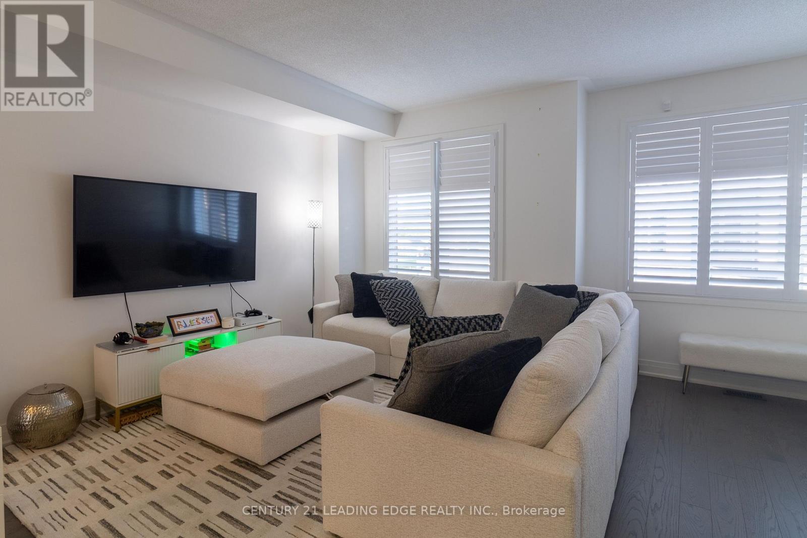 6 Nautical Way, Whitby, Ontario  L1N 0N2 - Photo 10 - E13754800