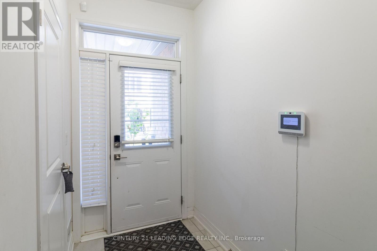 6 Nautical Way, Whitby, Ontario  L1N 0N2 - Photo 2 - E13754800