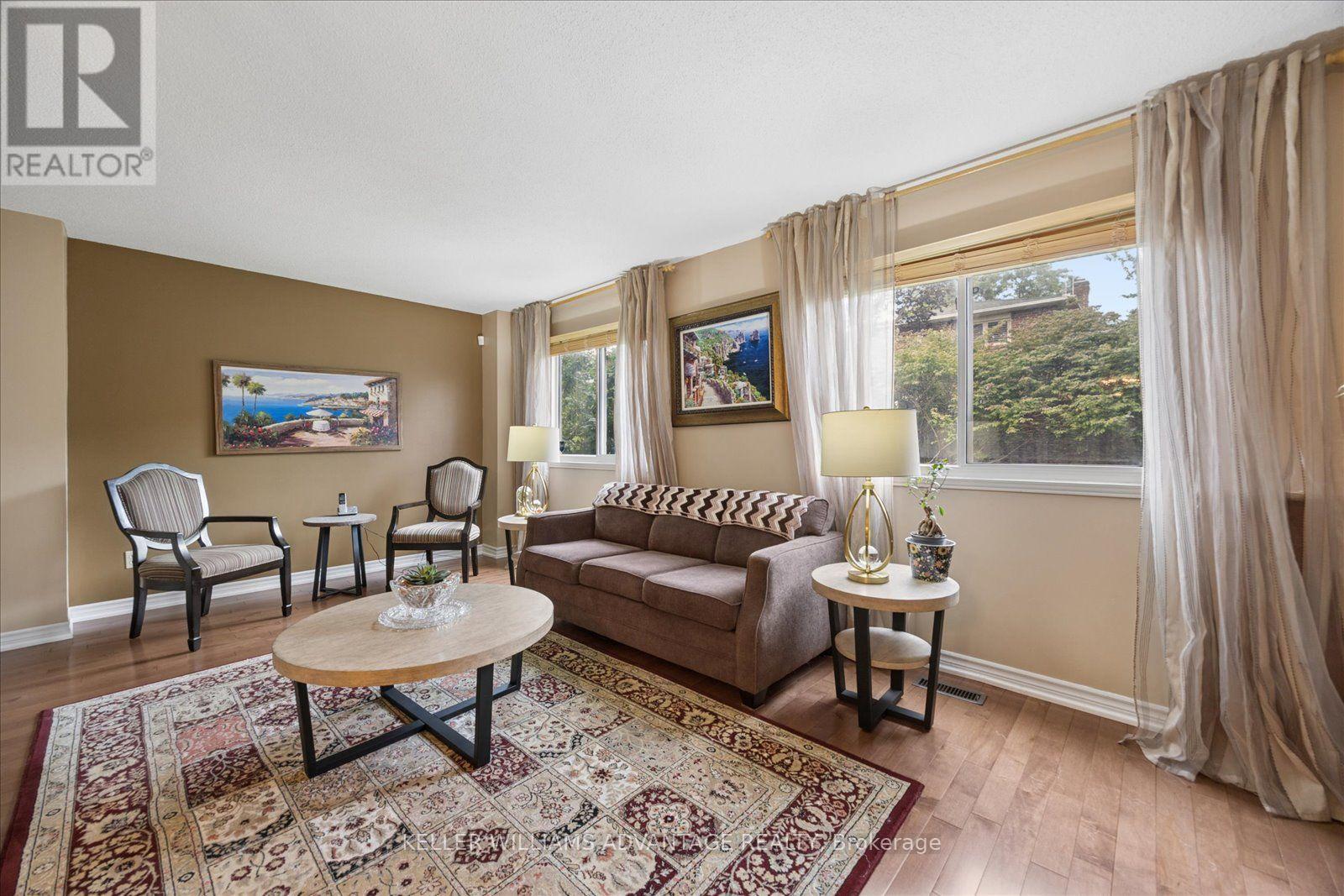 120 Winter Gardens Trail, Toronto, Ontario  M1C 3N7 - Photo 4 - E13754860