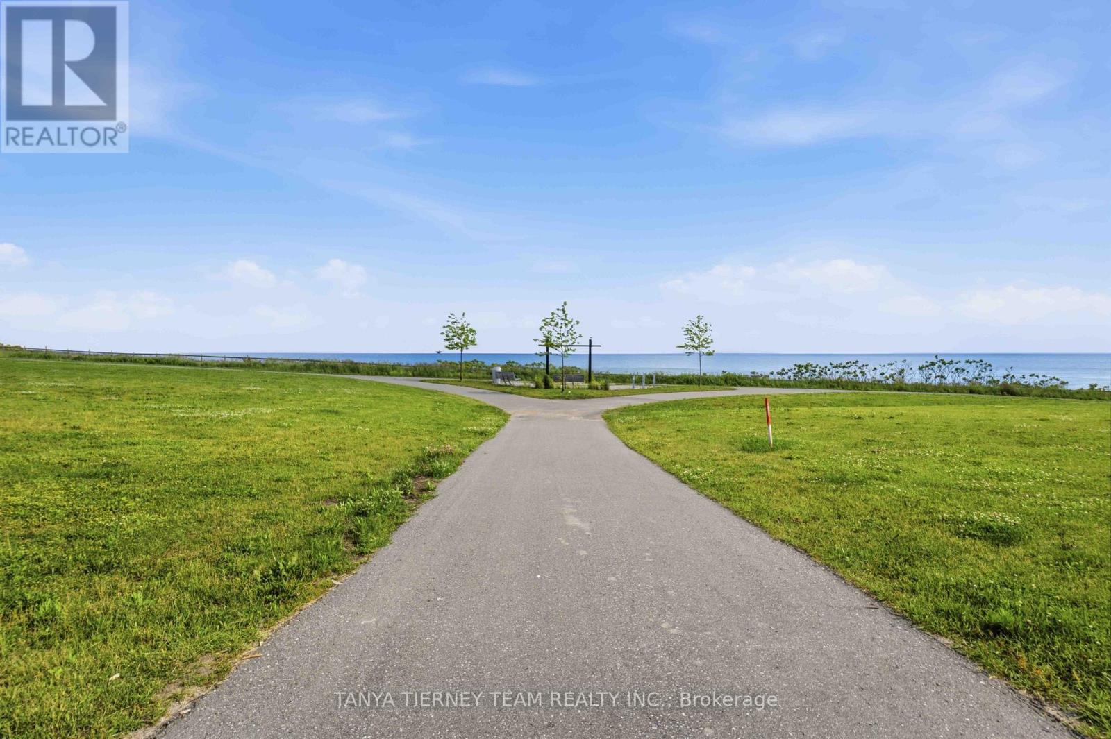 37c Lookout Drive, Clarington, Ontario  L1C 7G1 - Photo 45 - E13754878