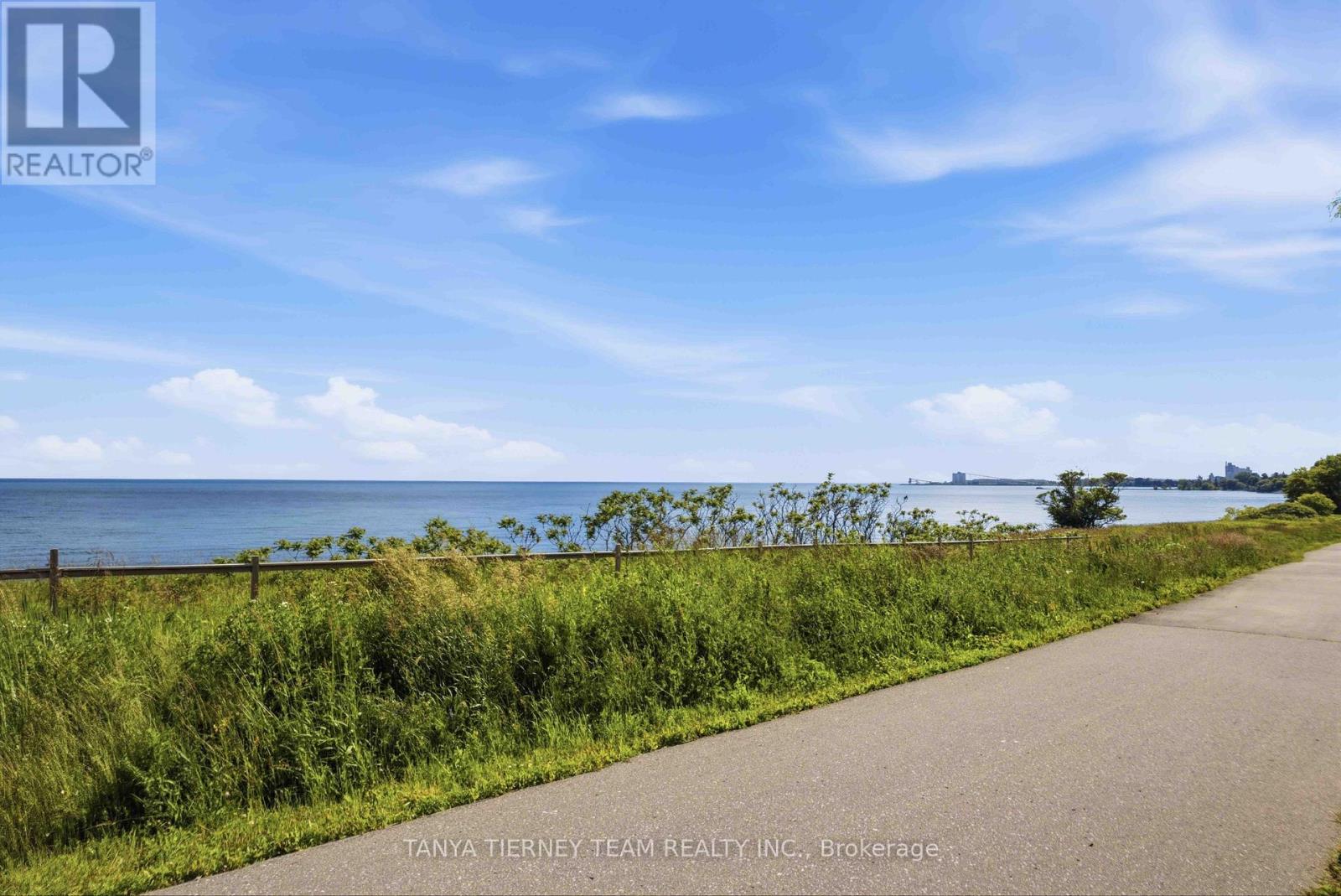 37c Lookout Drive, Clarington, Ontario  L1C 7G1 - Photo 46 - E13754878