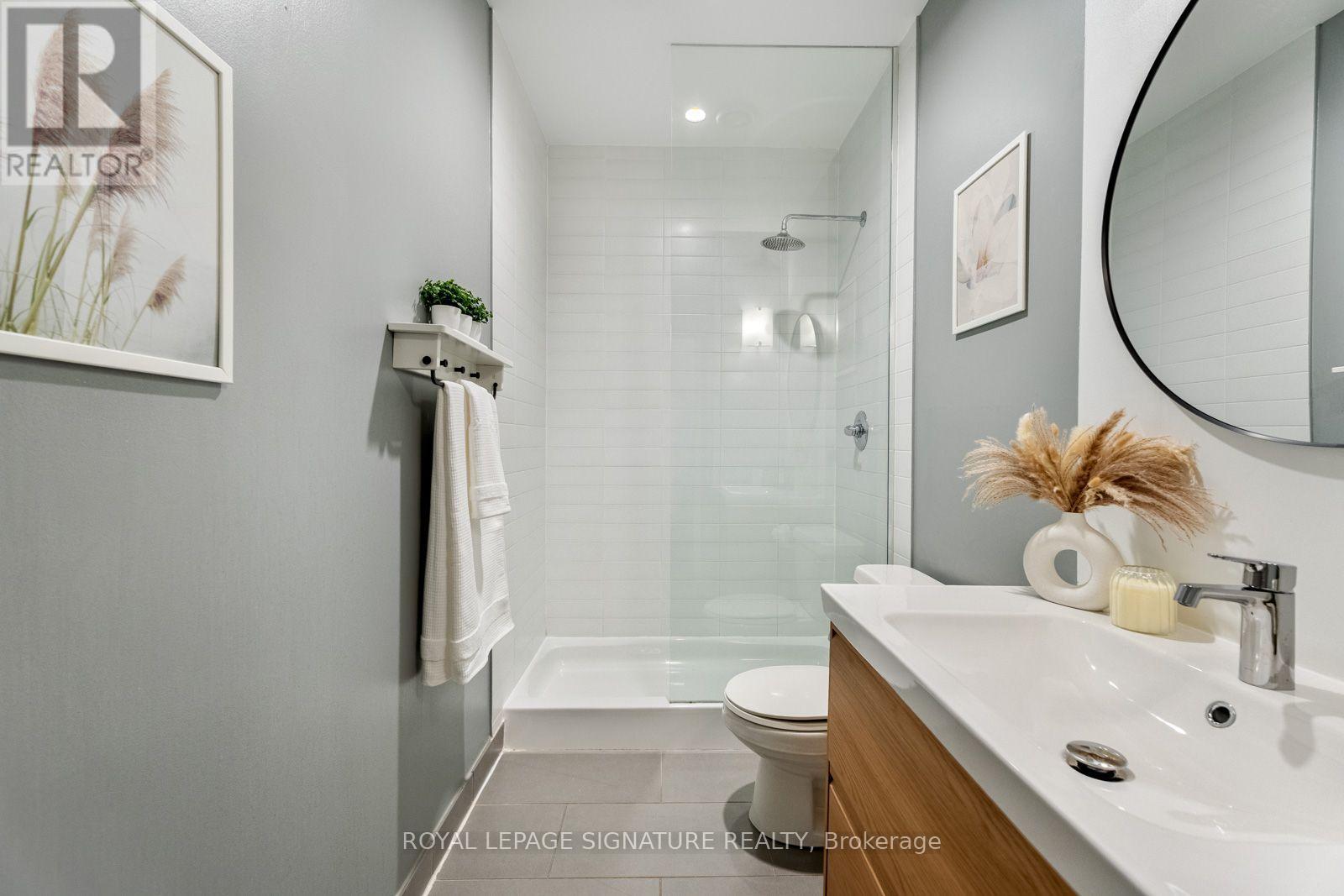 210 - 33 Mill Street, Toronto, Ontario  M5A 3R3 - Photo 23 - C13753456