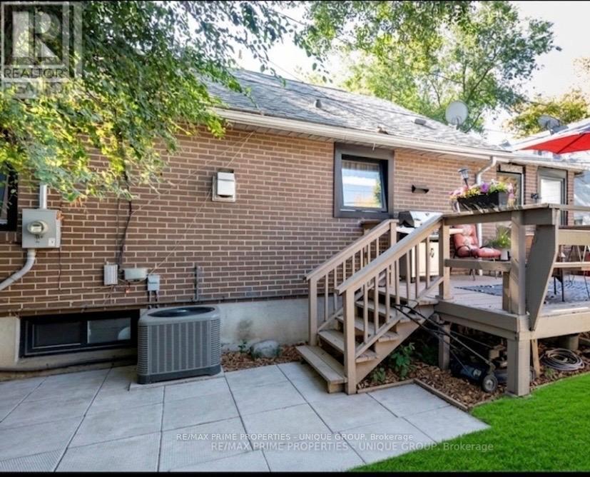 40 Jeavons Avenue, Toronto, Ontario  M1K 1S8 - Photo 24 - E13754966