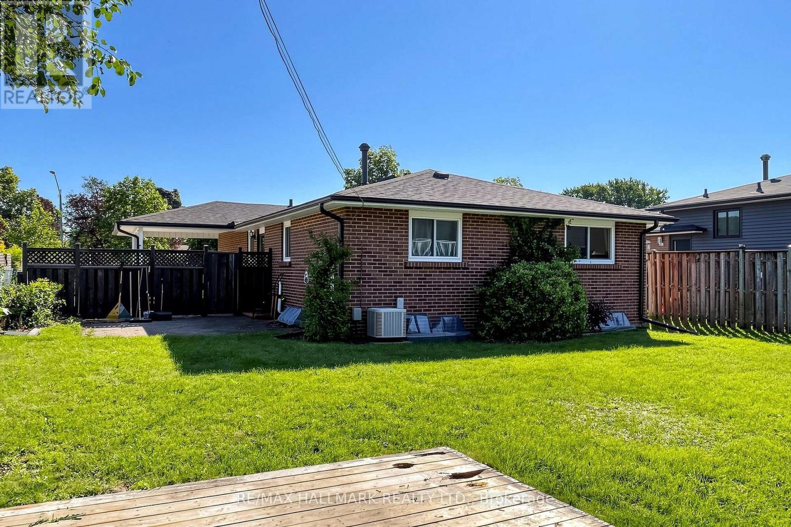 44 Bryant Road, Ajax, Ontario  L1S 2Y7 - Photo 46 - E13754988