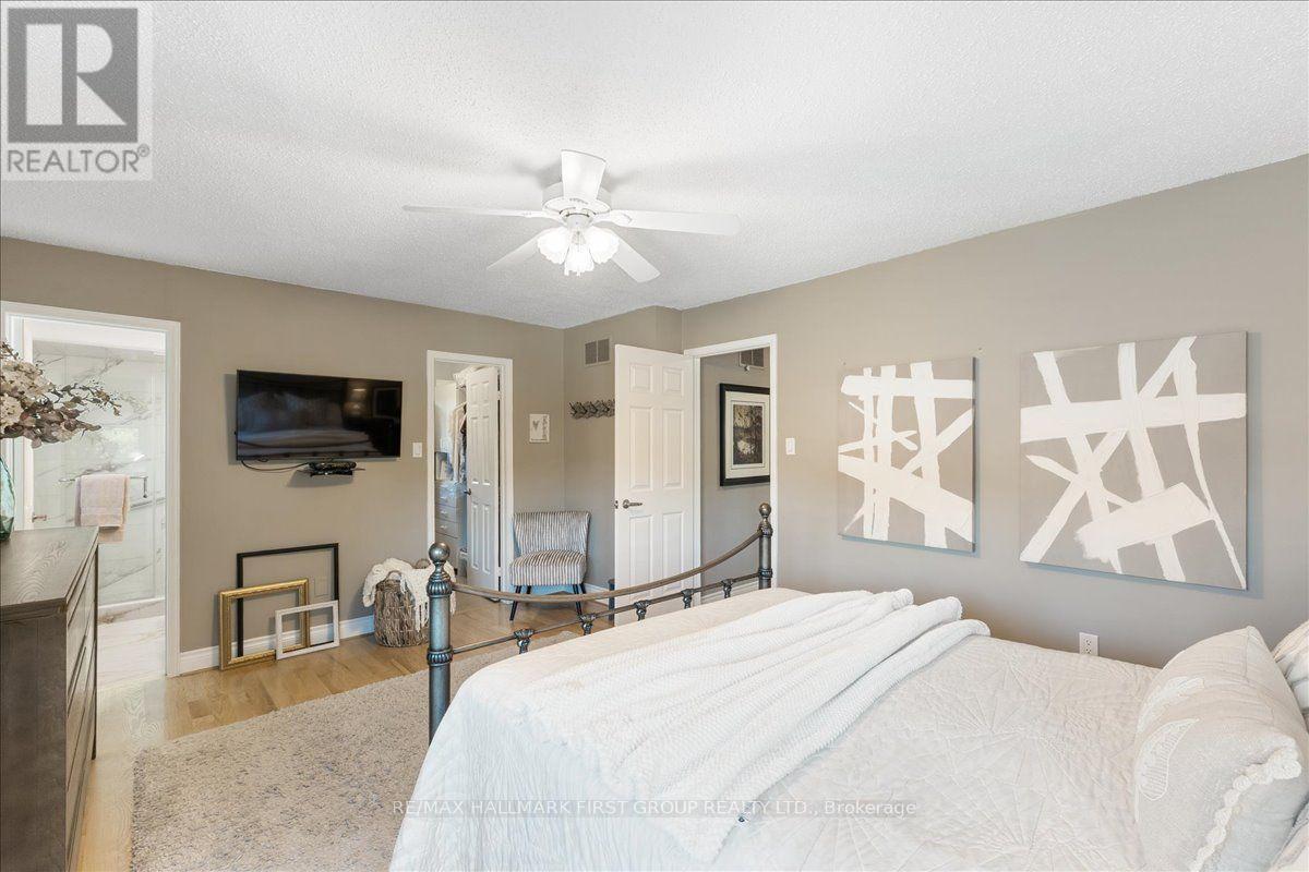 1159 Pebblestone Crescent, Pickering, Ontario  L1X 1A6 - Photo 15 - E13755022