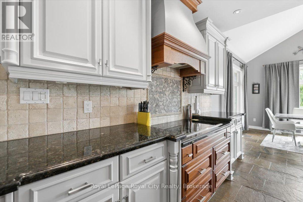 26 Bridle Path, Puslinch, Ontario  N0B 2J0 - Photo 10 - X13754848