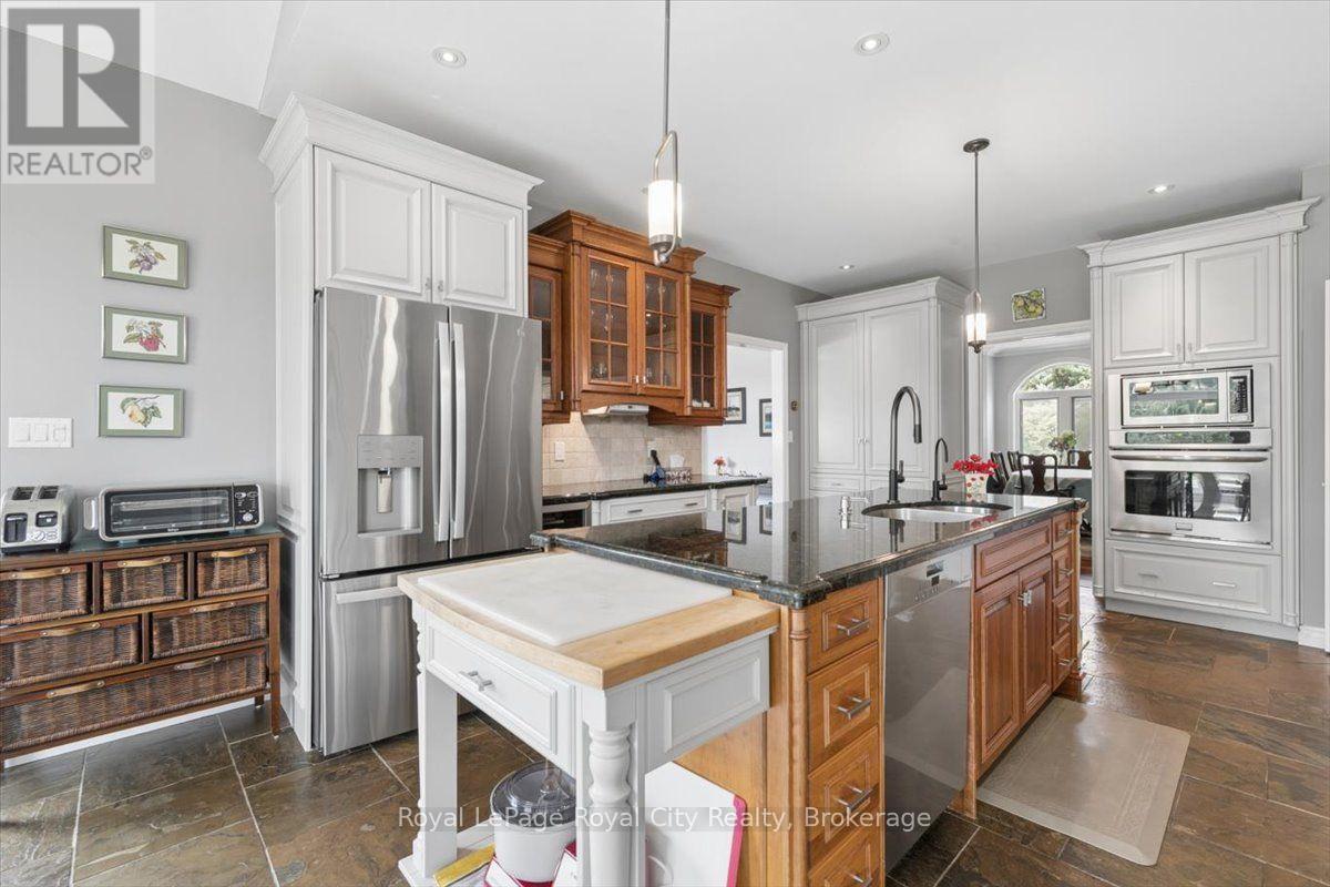 26 Bridle Path, Puslinch, Ontario  N0B 2J0 - Photo 11 - X13754848